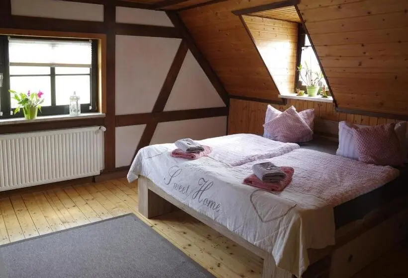 スタンダードルーム, Wirtschaft & Pension Zum Huthaus