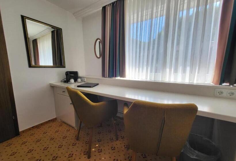 标准间, Landgasthof Kleine Kommode