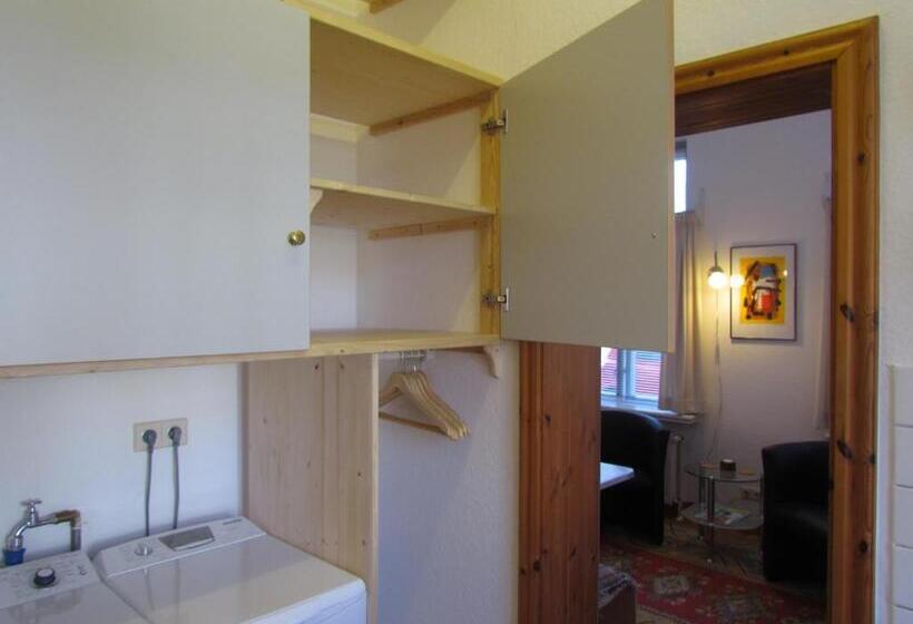 Апартаменты Комфорт 1 Спальня, Apartments Im Froschhaus Mit Frühstücksküchen