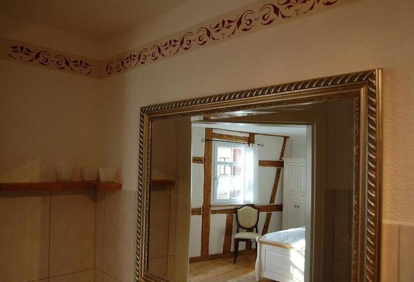 标准三人间, & Café Mohrenbrunnen