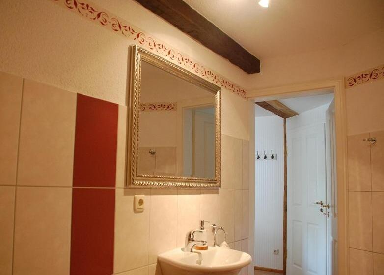 家庭套房, & Café Mohrenbrunnen