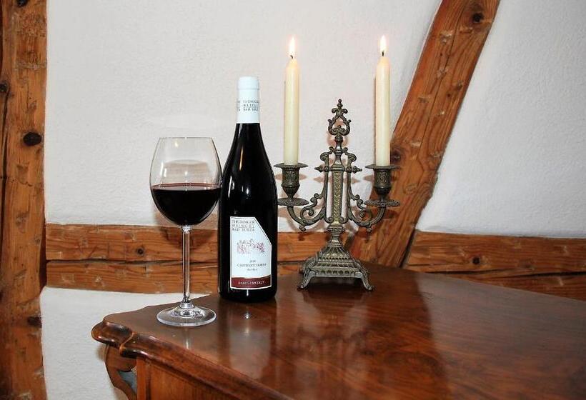 ５ベッドルームアパート, & Café Mohrenbrunnen