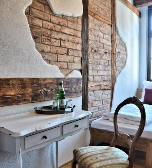 Апартаменты 5 спален, & Café Mohrenbrunnen