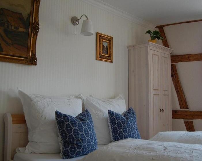 スタンダードトリプルルーム, & Café Mohrenbrunnen