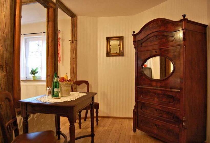 家庭套房, & Café Mohrenbrunnen