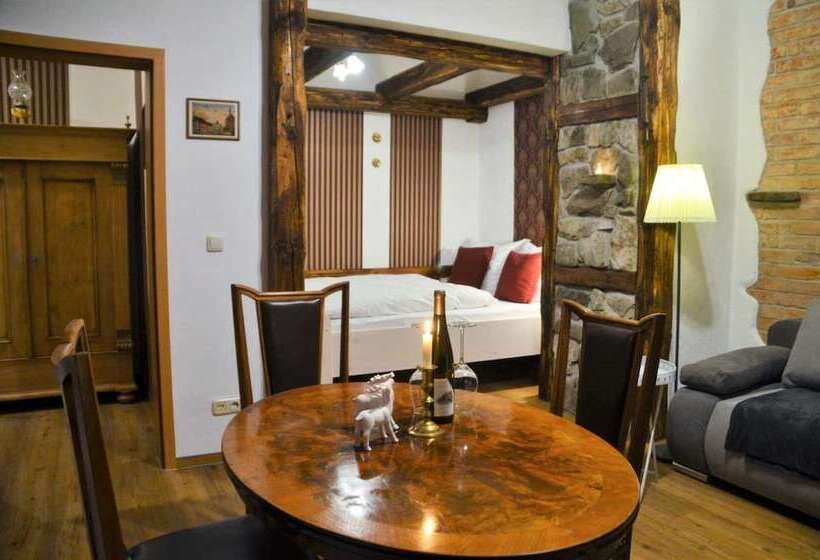 １ベッドルームハウス, & Café Mohrenbrunnen