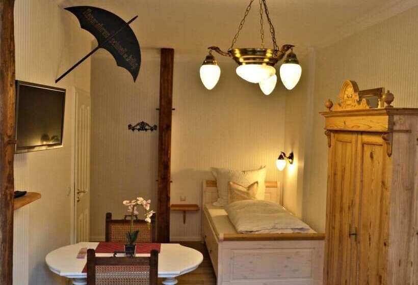 舒适型房间, & Café Mohrenbrunnen