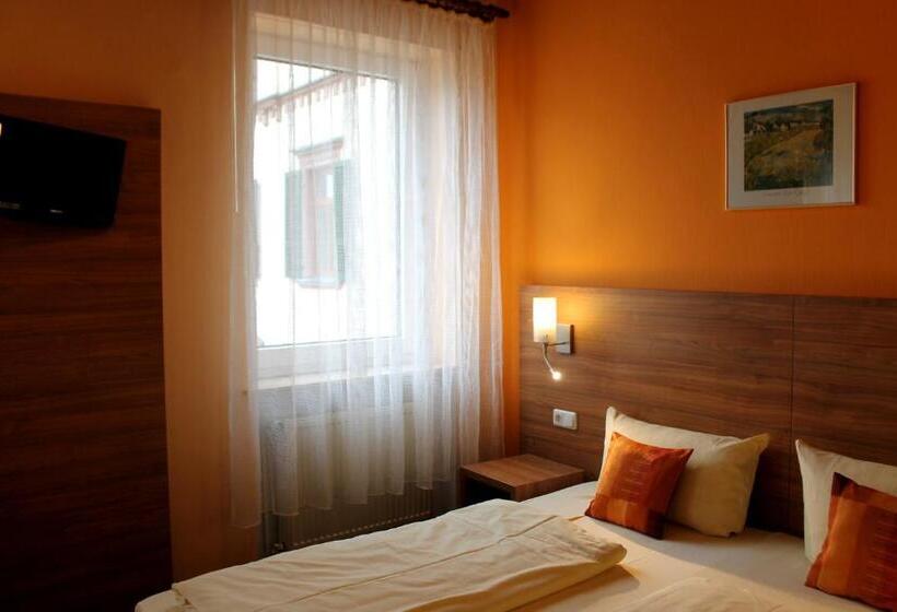 غرفة قياسية, Zur Lindenau