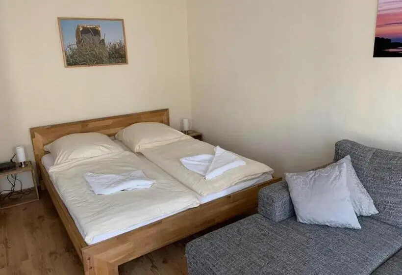Perhehuone, Pension Appartementhaus Hus Möhlenbarg