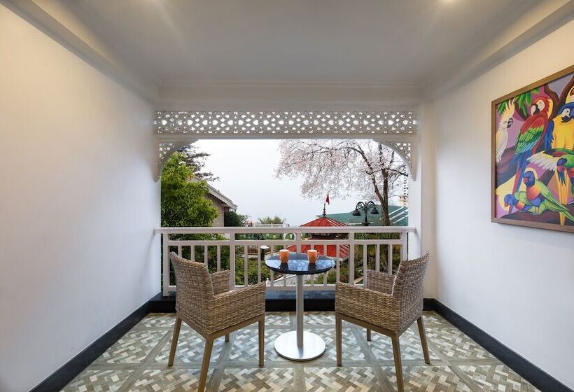 디럭스 전망 룸, Mayfair Himalayan Spa Resort