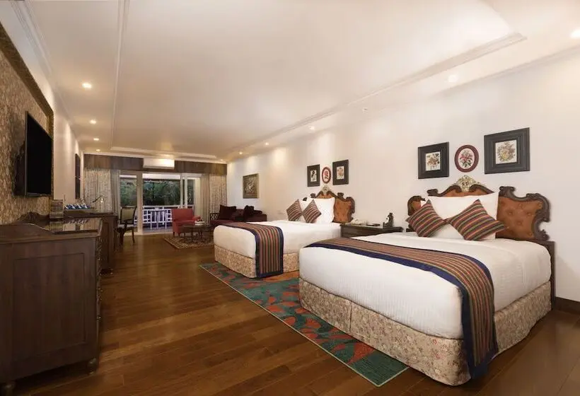 景色の見えるデラックスルーム, Mayfair Himalayan Spa Resort