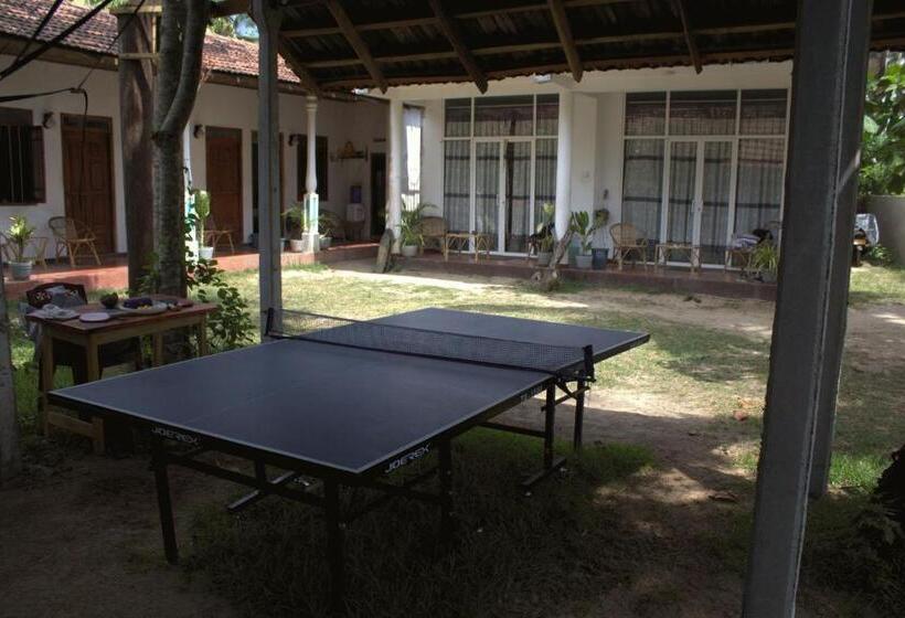 스탠다드 룸 가든 전망, Lotus Surf House