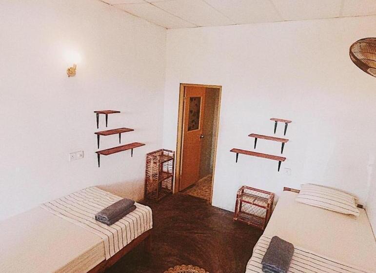 스탠다드 룸 가든 전망, Lotus Surf House