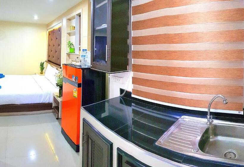 Quarto Deluxe, Walking Street Residence   Boutique Suites Near The Beach & Walking Street