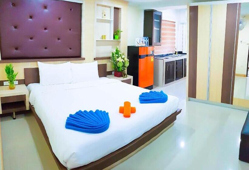 Economy Room, Walking Street Residence   Boutique Suites Near The Beach & Walking Street