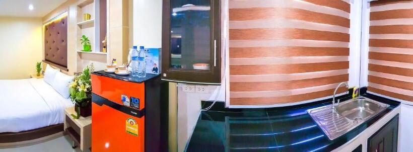 Economy Room, Walking Street Residence   Boutique Suites Near The Beach & Walking Street