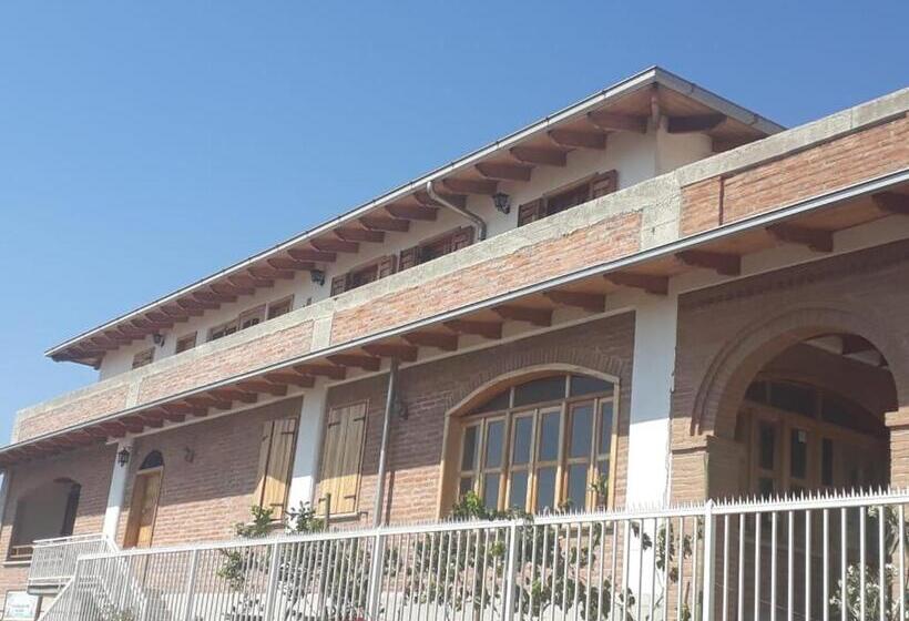 Апартаменты 1 Спальня Нижний Этаж, Apart Hotel Dolce Vita