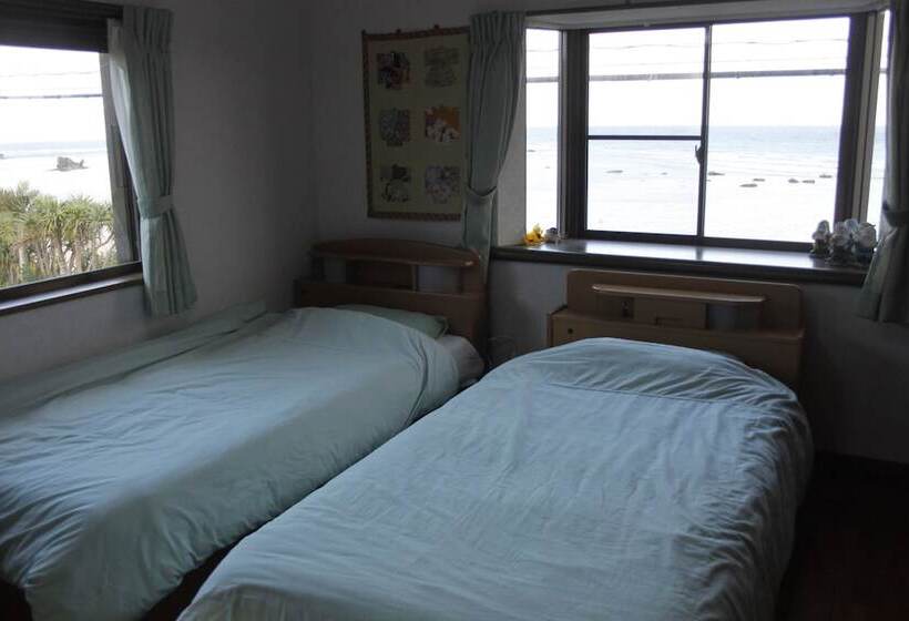 اتاق استاندارد, Guesthouse Amami Long Beach