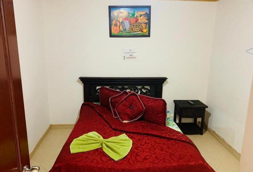 اتاق استاندارد با سرویس بهداشتی مشترک, Colonial El Bosque