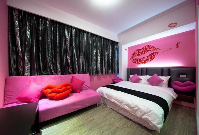 اتاق استاندارد, Photofun