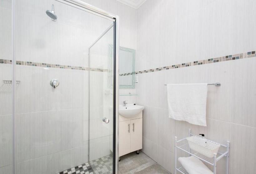 Номер Стандарт, Walmer Villiers Self Catering