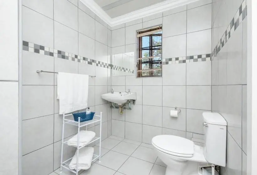 اتاق عادی, Walmer Villiers Self Catering