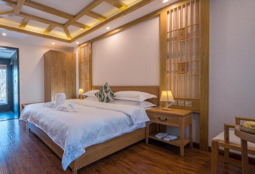 Номер Стандарт, Lijiang Gemmer