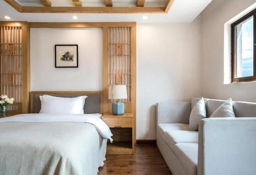 ファミリールーム, Lijiang Gemmer