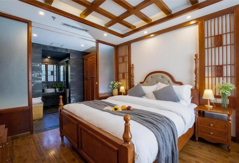 غرفة سوبيريور, Lijiang Gemmer