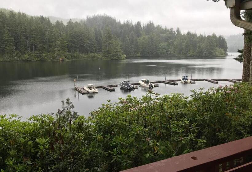 Standard Bungalow, Mercer Lake Resort And Beach