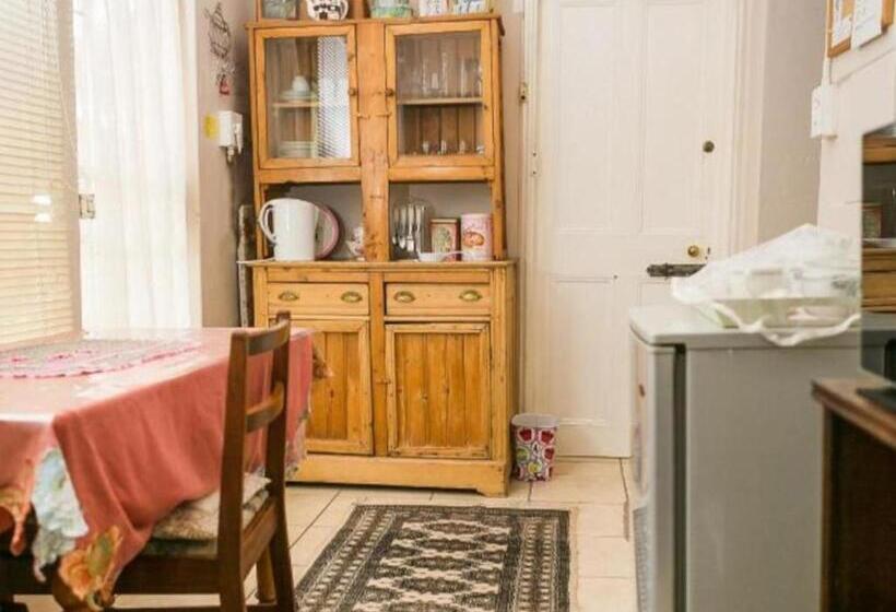 Трехместный Номер Классика, Oude Pastorie