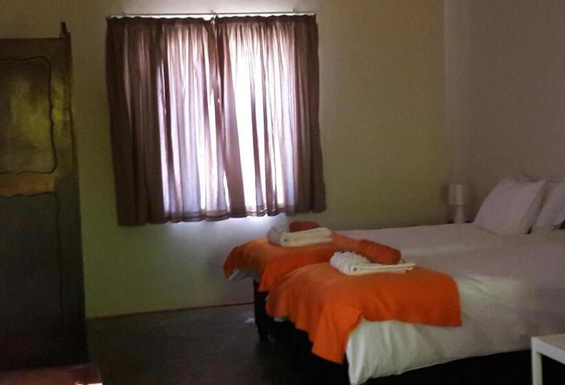 اتاق استاندارد, Hudup Guesthouse