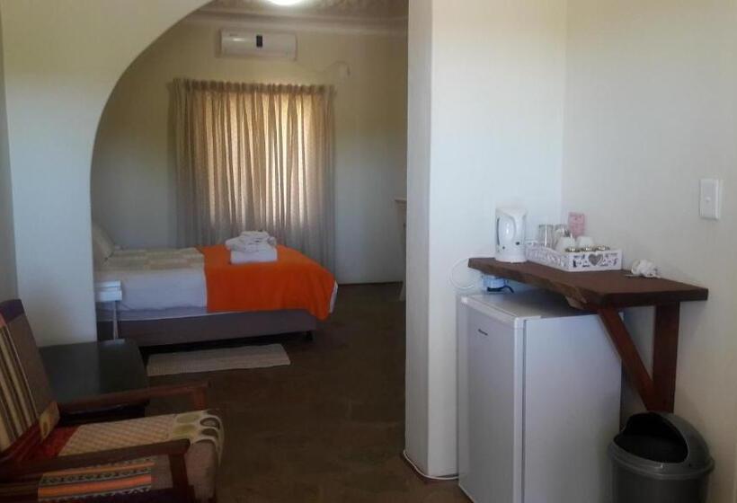 اتاق لوکس, Hudup Guesthouse