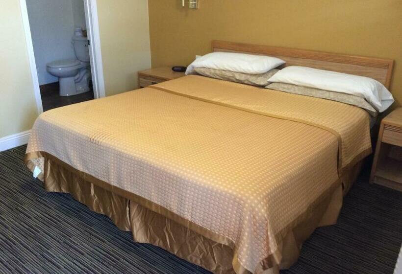 스탠다드 룸 킹사이즈 침대, Timberline Motel