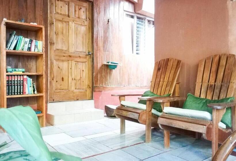 اتاق خانوادگی, Casita Happy Feet And Tours Corcovado