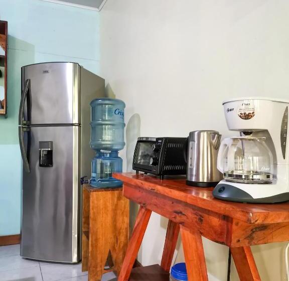 اتاق خانوادگی, Casita Happy Feet And Tours Corcovado