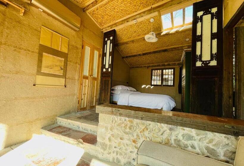 חדר משפחתי נוף להרים, Pig S Inn Bishan Oil Factory