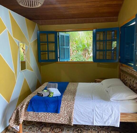 디럭스 방갈로, Saracura