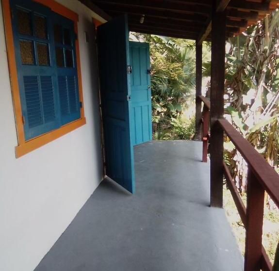 4인용 스탠다드 룸, Saracura