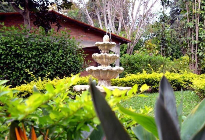 חדר סטנדרט לארבעה, Pousada Lakshmi