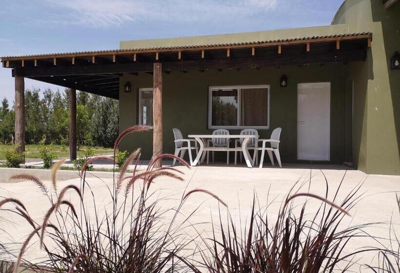 بنجلو عائلى, Hostel De Campo La Providencia