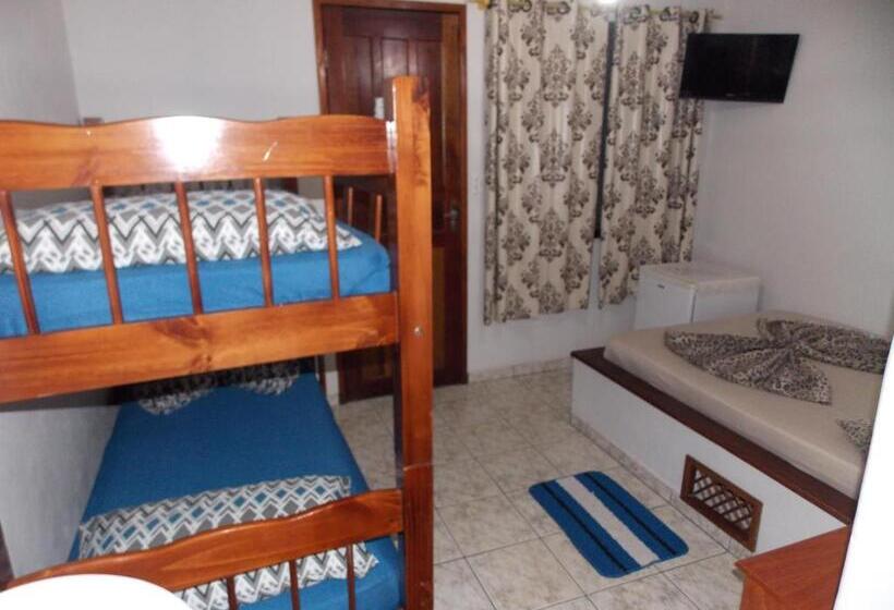 اتاق لوکس چهار تخته, Pousada Paraíso