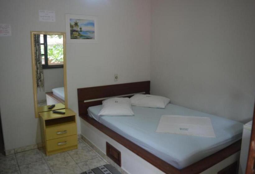 اتاق لوکس چهار تخته, Pousada Paraíso