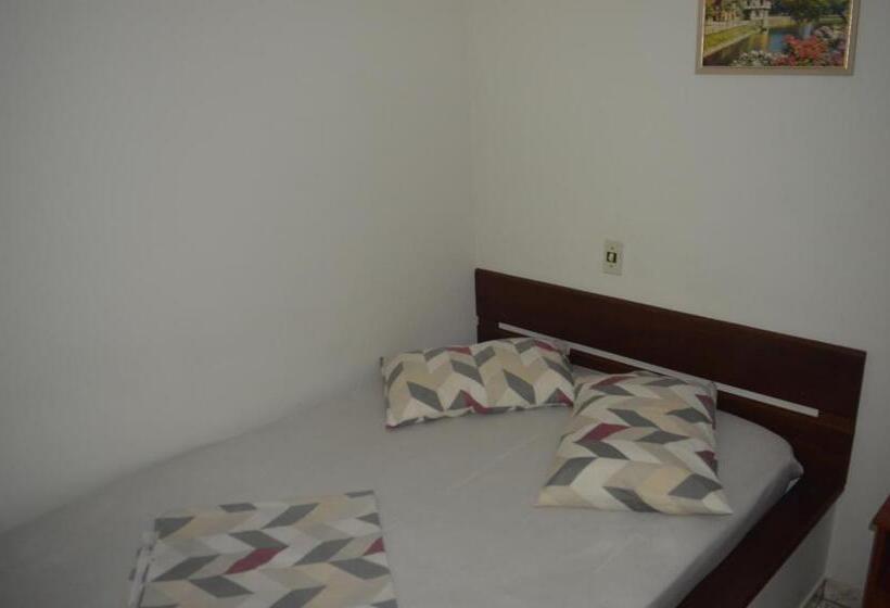 اتاق لوکس, Pousada Paraíso