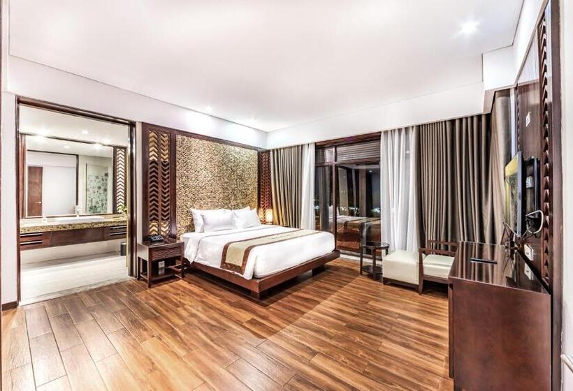 سوییت با چشمانداز باغ, Vietsovpetro Ho Tram Beach Resort & Spa