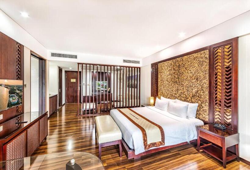 سوییت با چشم‌انداز باغ, Vietsovpetro Ho Tram Beach Resort & Spa