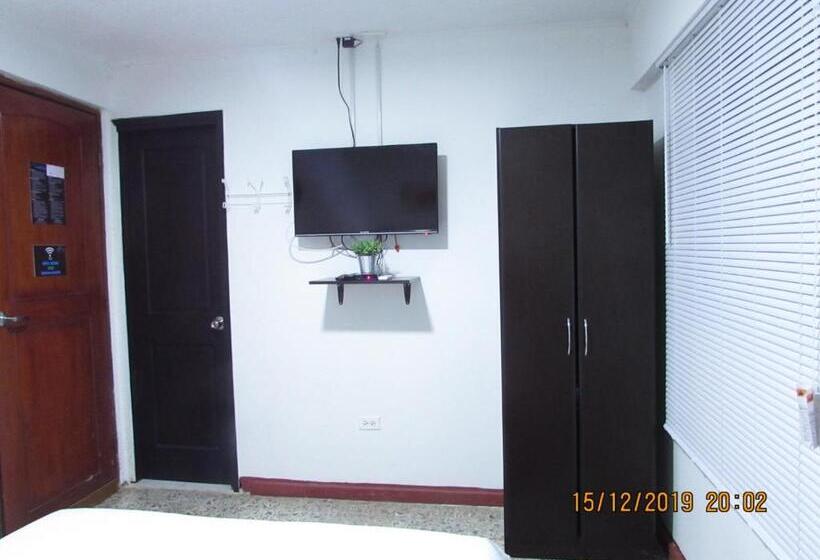 חדר סטנדרט, Costana   Hostal