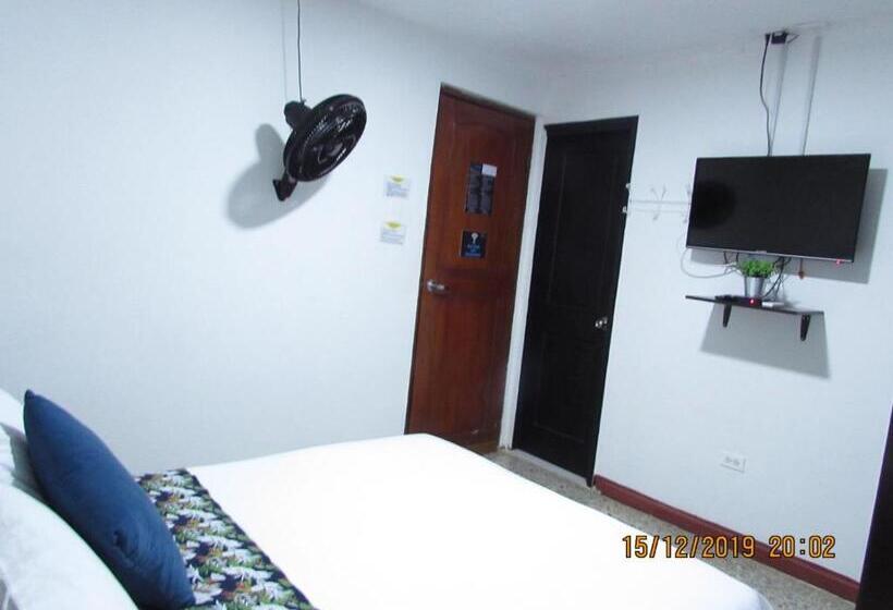 חדר סטנדרט, Costana   Hostal