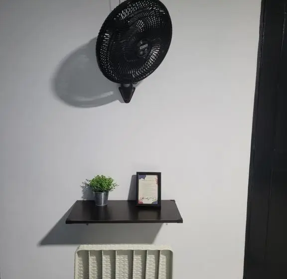 اتاق استاندارد سه نفره, Costana   Hostal