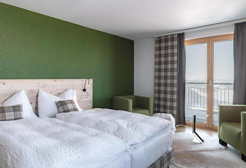 带阳台的豪华间, Gipfelrestaurant Fronalpstock